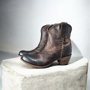 Lane Women's Plain Jane Shortie Western Cowboy Boots cognac brown leather 10.5